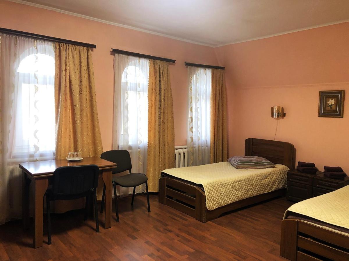 Comfort Hotel Червоноград Екстер'єр фото